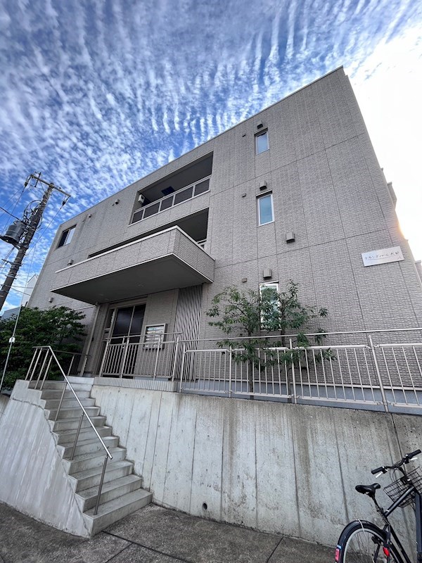 グランディール代田A 102号室 外観