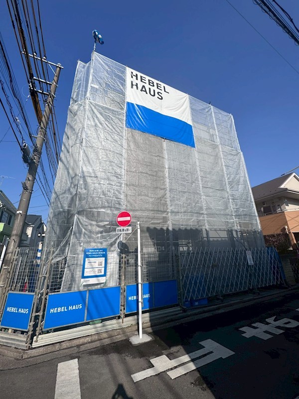 ヘーベルメゾン三鷹 202号室 外観