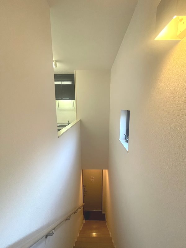 カルディエリ高円寺 玄関