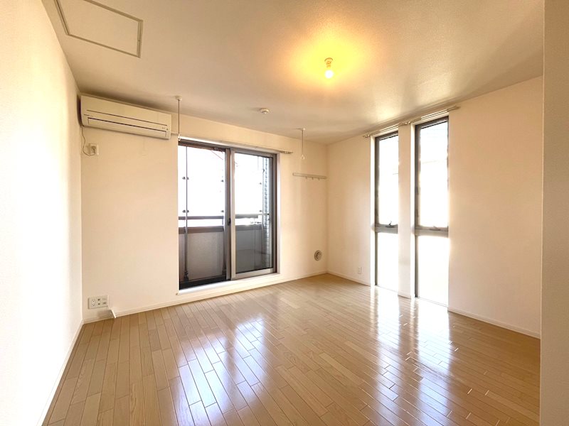 カルディエリ高円寺 リビング