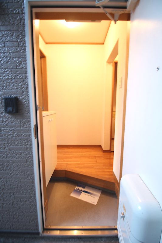 ラルクハイツ 玄関