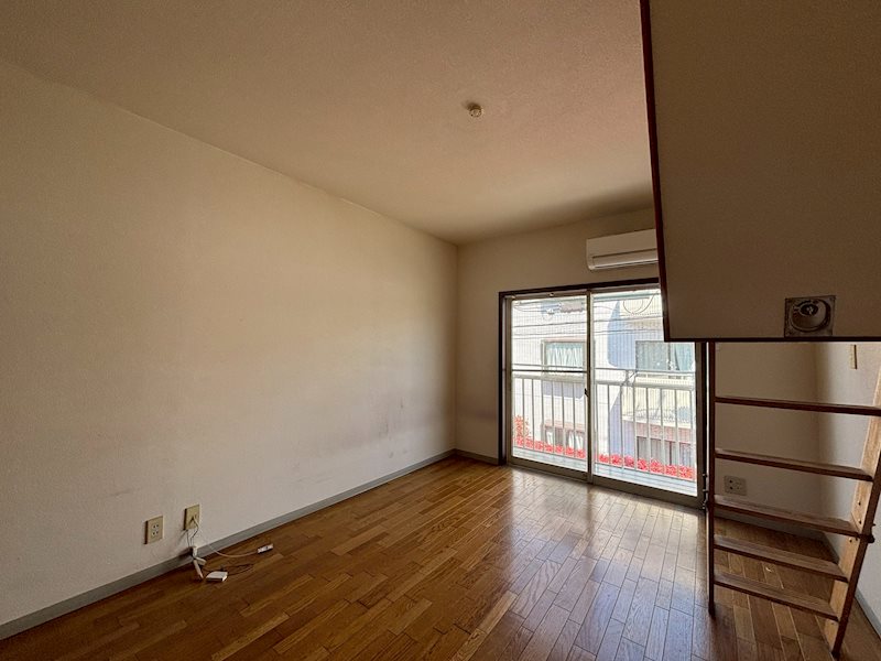 和泉コーポ リビング