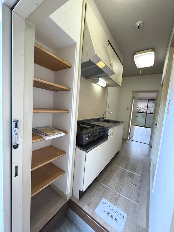 フラットアン 玄関