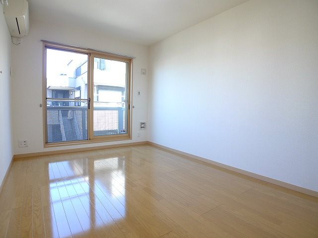 ドゥシャトレ リビング