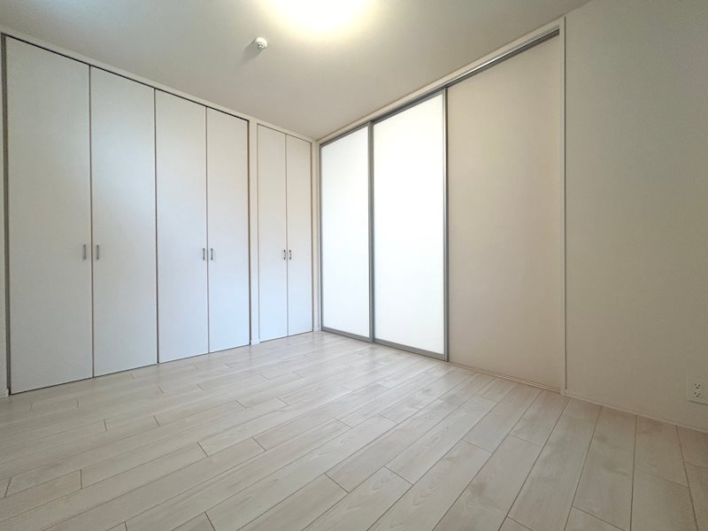 ａｐａｒｔｍｅｎｔｓ　蚕糸の杜 ベッドルーム