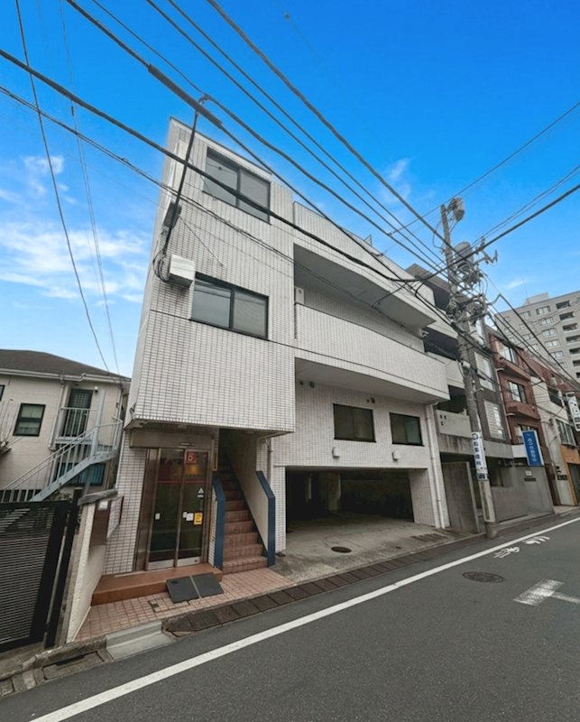 船坂ビル 302号室 外観