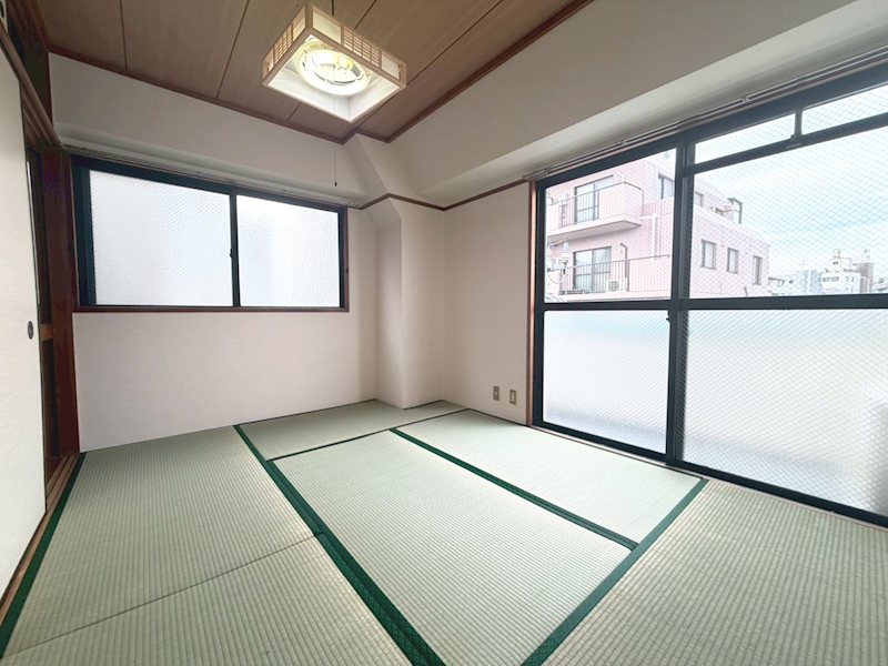 船坂ビル ベッドルーム