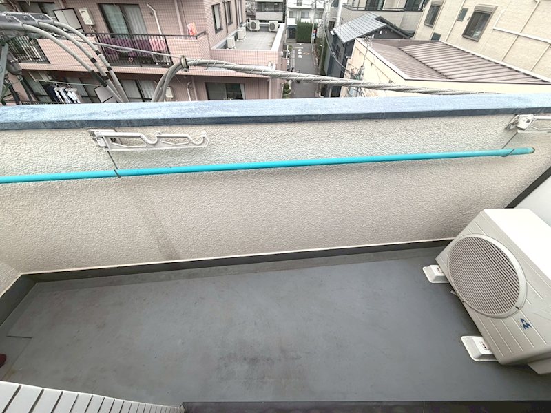 船坂ビル ベランダ