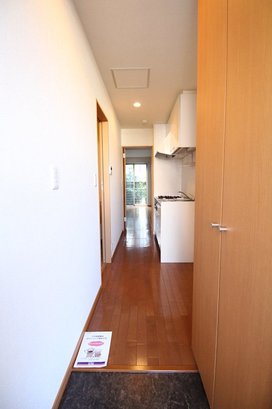 メゾン・ド・ボヌール 玄関