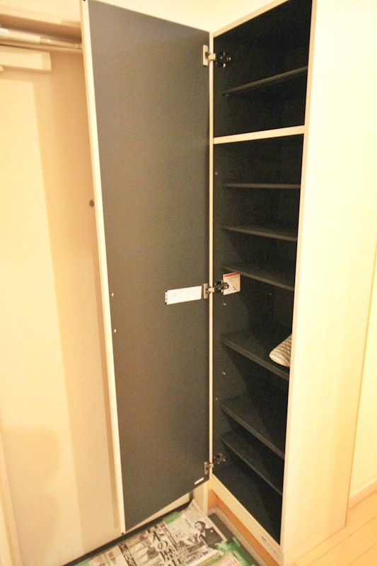 CASA M（カーサエム） 玄関