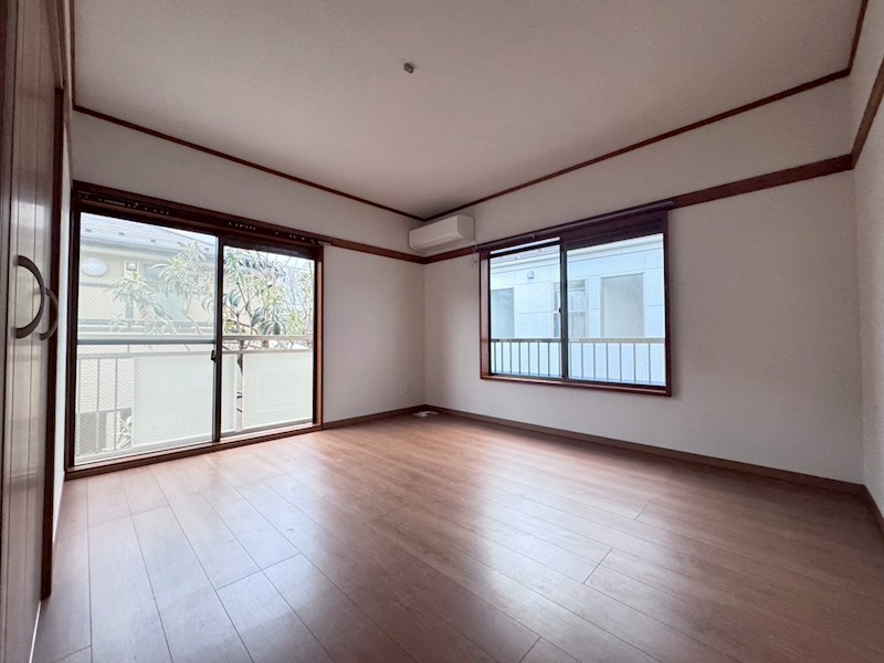 メゾネット西荻 ベッドルーム