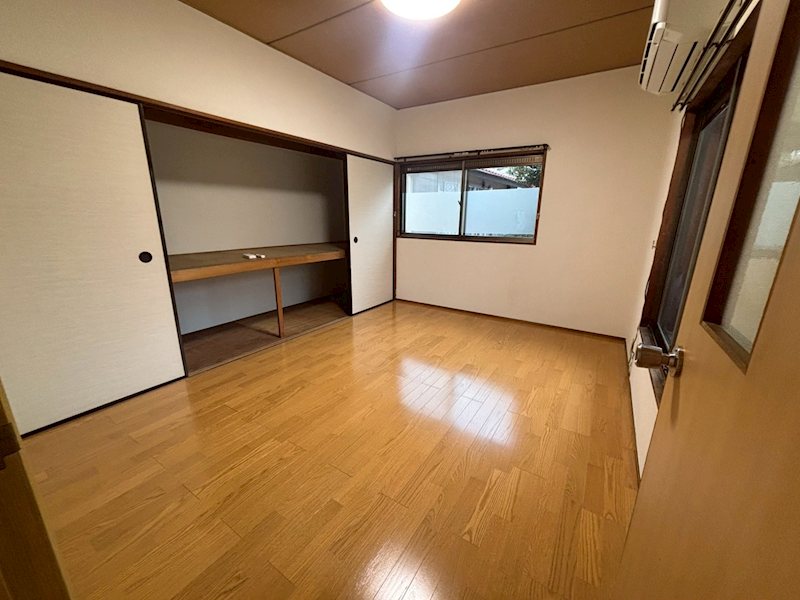 中落合3丁目貸家 ベッドルーム