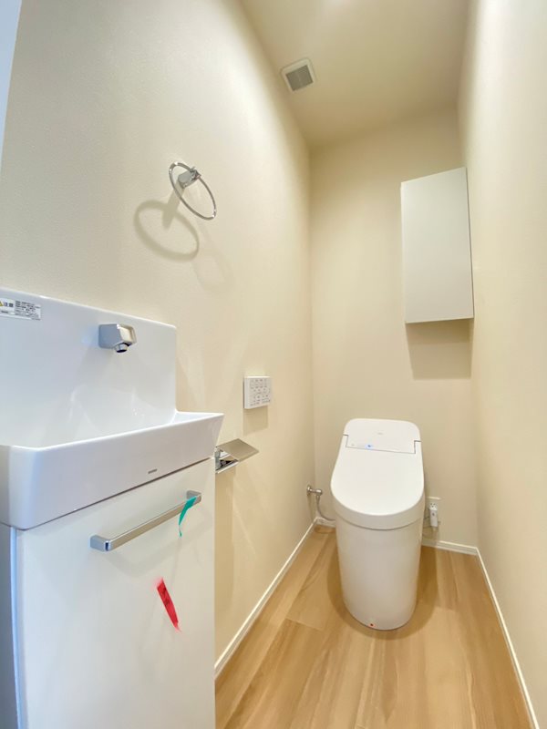 ヘーベルワン その他1