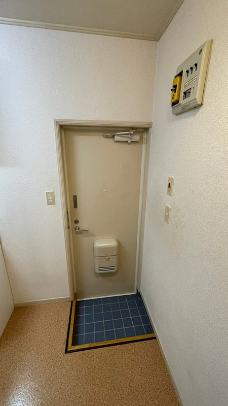 ラヴィエール 玄関