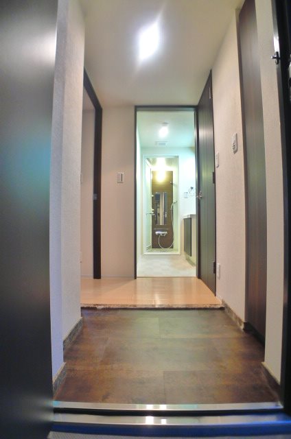 エアリーズ中野 玄関