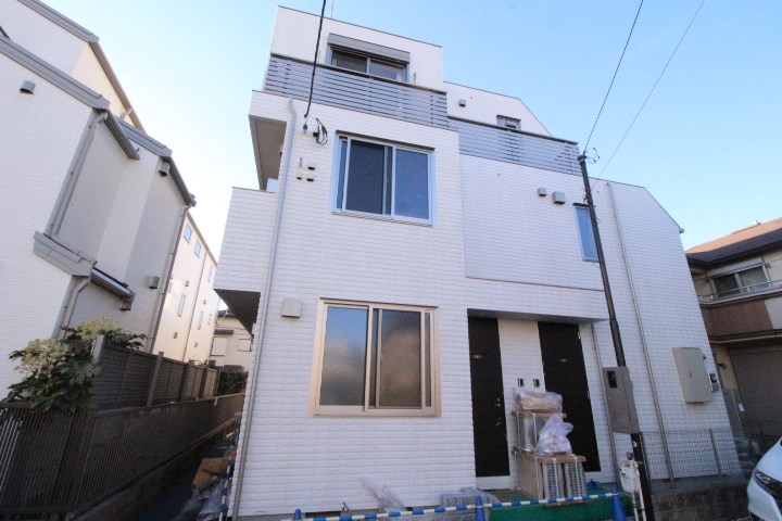 めぞん遊 201号室 外観