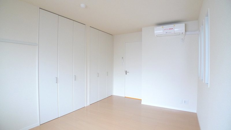 サニーフォレスト ベッドルーム