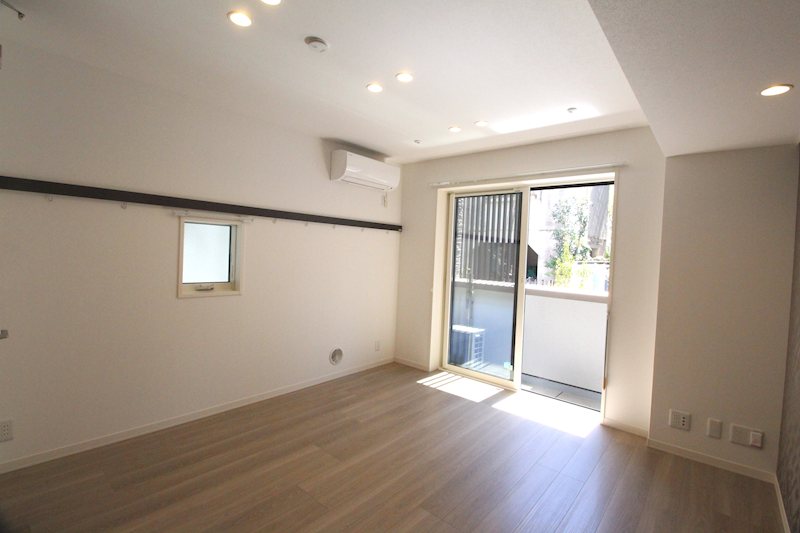 プレミアム新中野 リビング