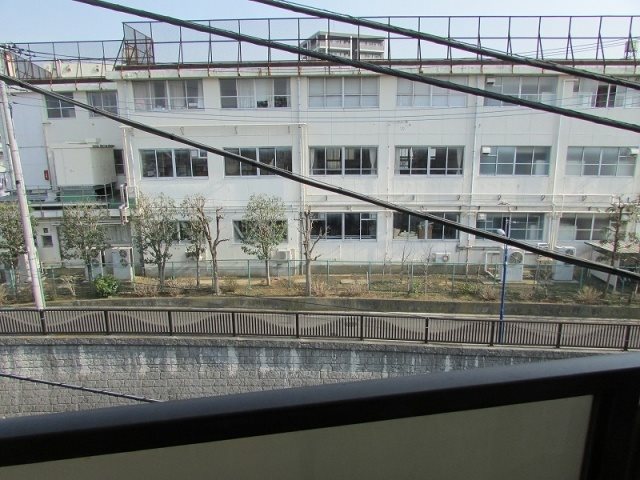 ライフピアチクマ ベランダ