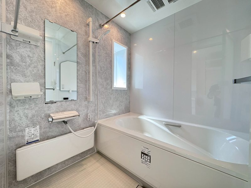 LUCE　MIYAMAE（ルーチェ　ミヤマエ） 風呂画像