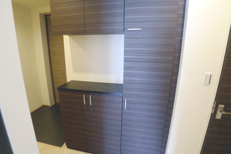 サンパティーク松原EAST 玄関