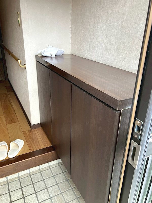 渡辺ハイツ 玄関