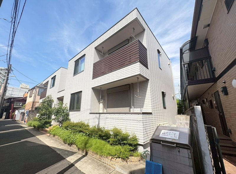 Maison de Fleur（メゾンドフルール） 102号室 外観