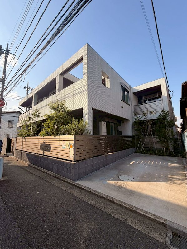 blu e verde 101号室 外観