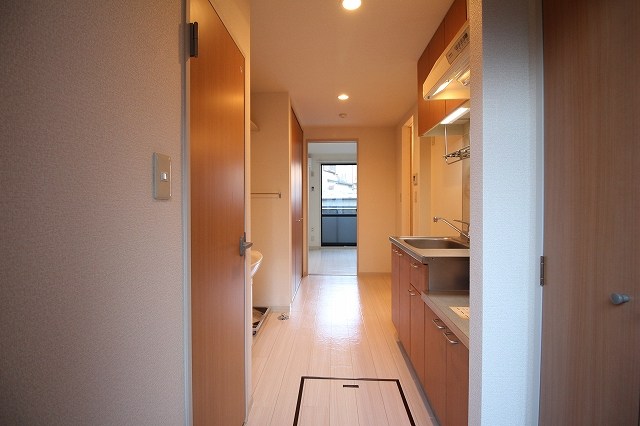 アゼリアＢ その他3