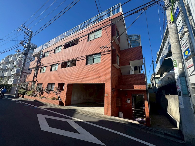 パラッツオ・下北 203号室 外観