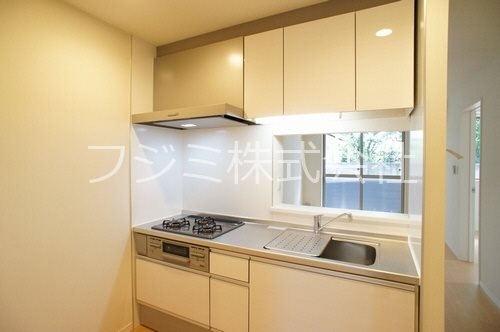 エレンシアＮ キッチン