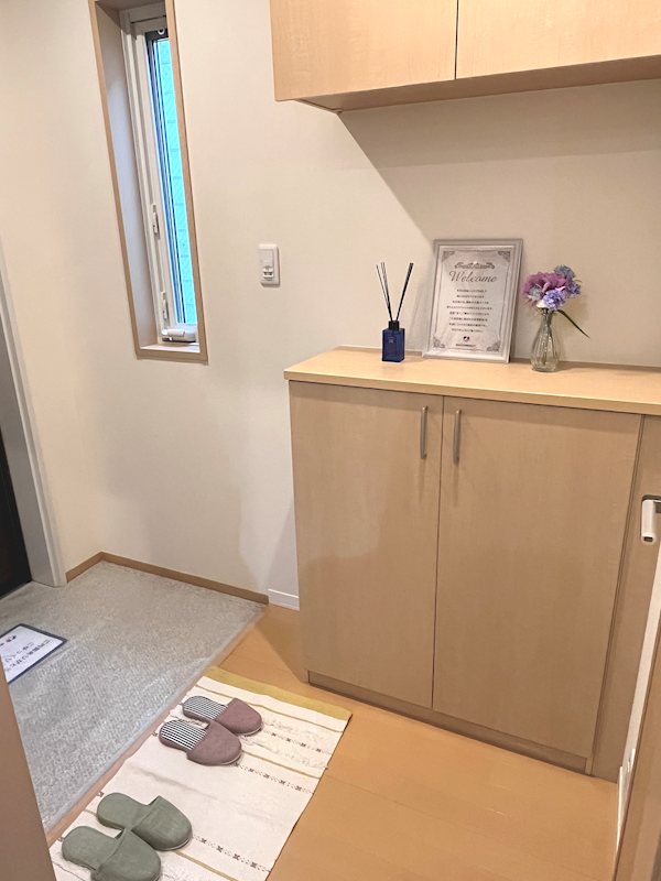 ヴィラデルソル高円寺北 玄関