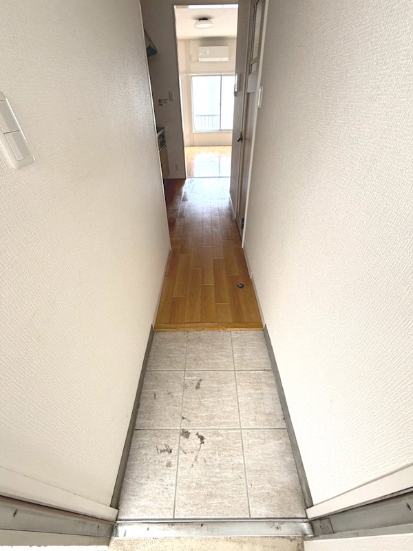 ルチェンテ新小岩 玄関