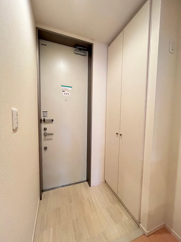 アンバーコート馬橋 玄関