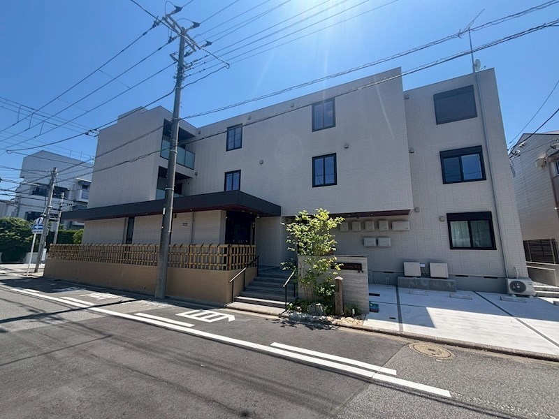 シニア限定 ヘーベルVillage春日 301号室 外観