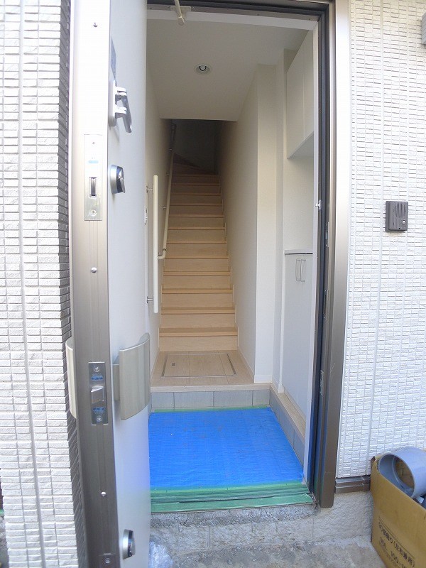 代田テラスＩ 玄関