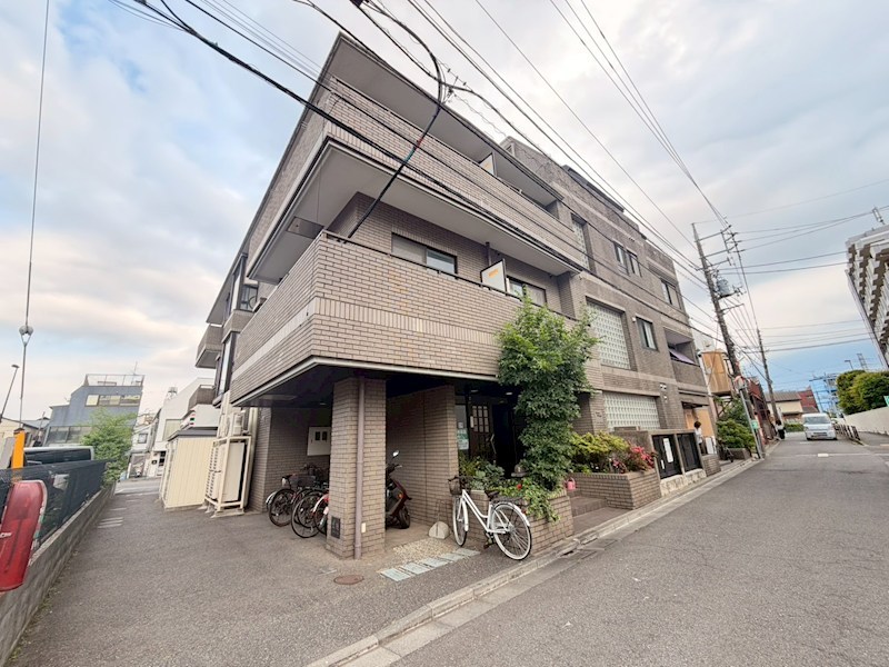 セブンヴィレッヂ 302号室 外観