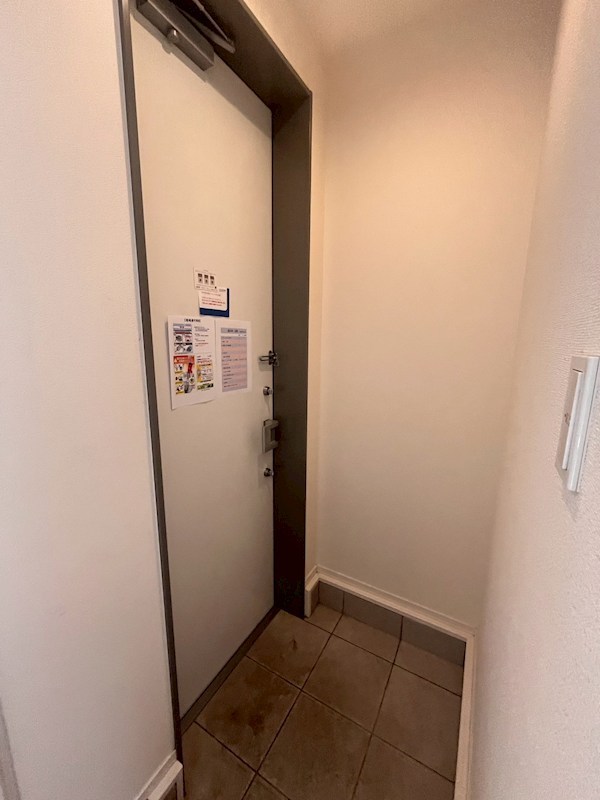 メゾン　エスト 玄関