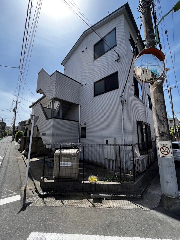 クロスハイム 302号室 外観