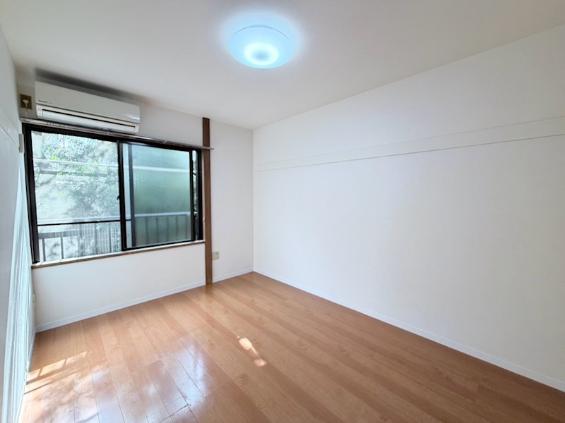 ハイネス横井 リビング