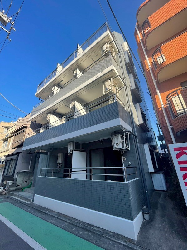 ペンパルU 501号室 外観