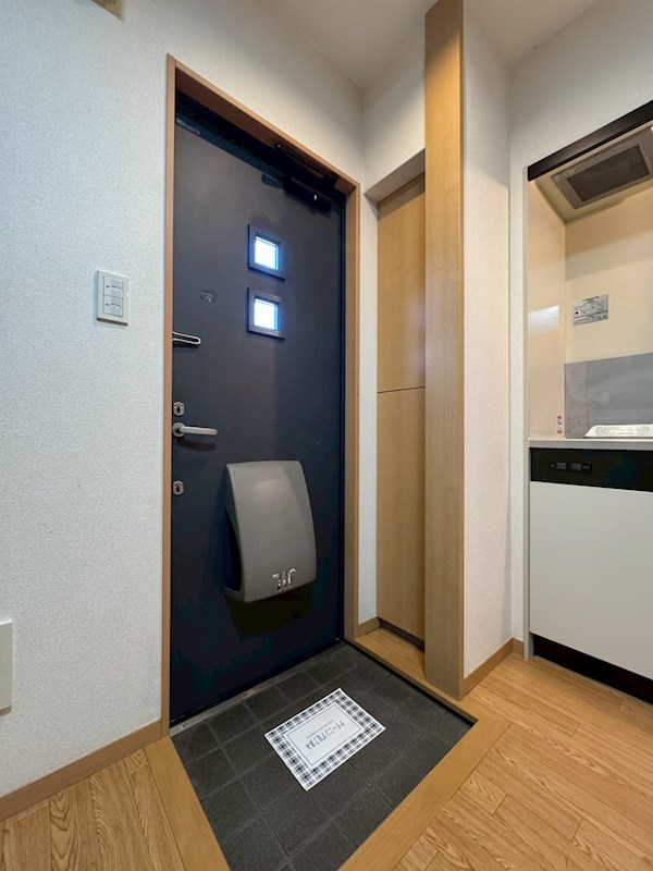 ジニアス久我山 玄関