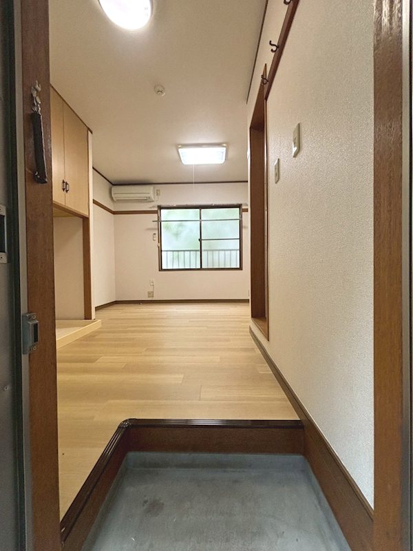 ルミエール代田 玄関