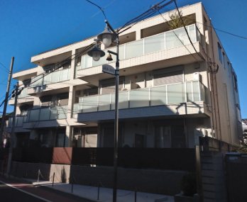 シニア限定 アヴァンティ 417 202号室 外観
