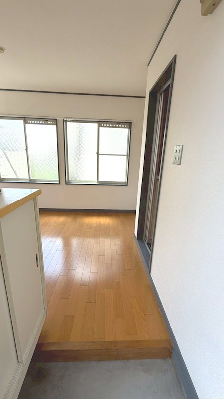 マスターズ北沢 玄関