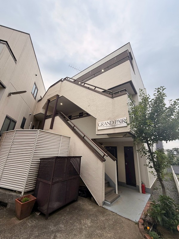 GRAND PAIR(グランド ペア) 302号室 外観
