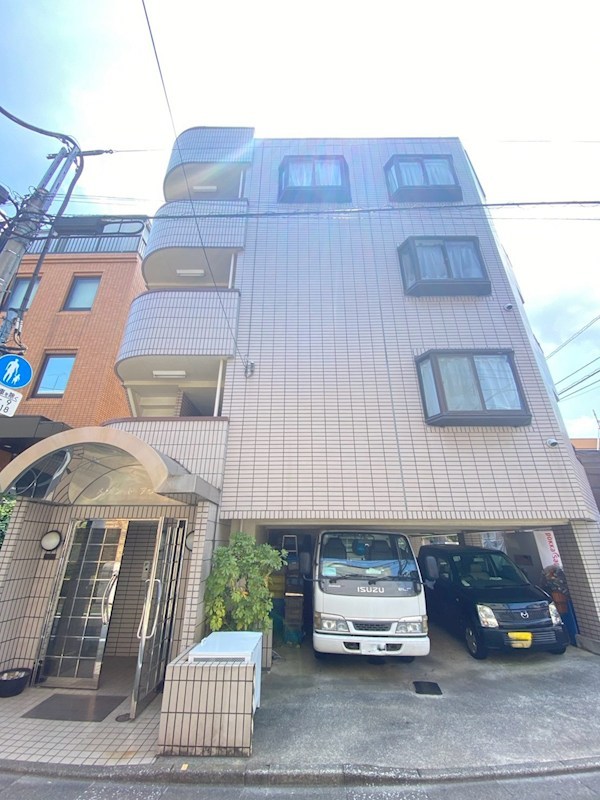 メゾンドフローラ 207号室 外観