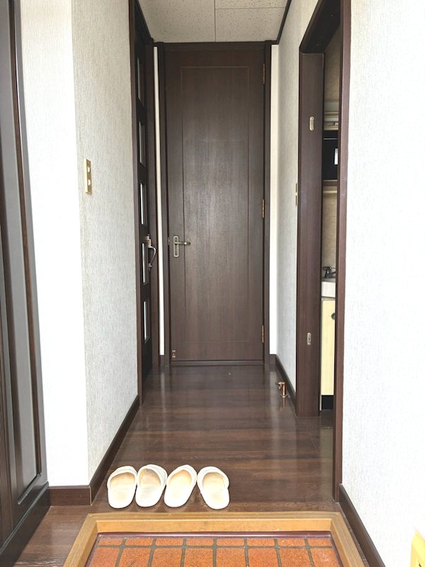 渡辺ハイツ 玄関