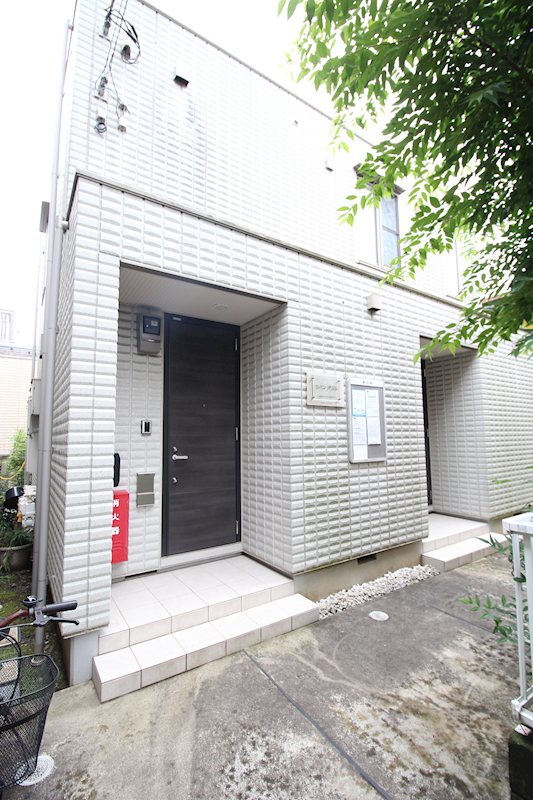 ラパンアジル 101号室 外観