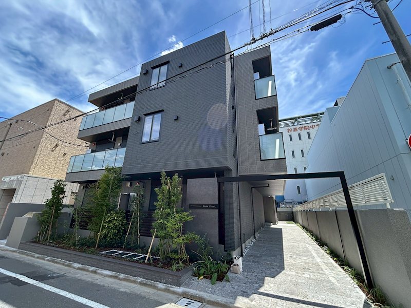 Ｒｏｓｅ　Ｃｏｕｒｔ（ローズコート） 302号室 外観